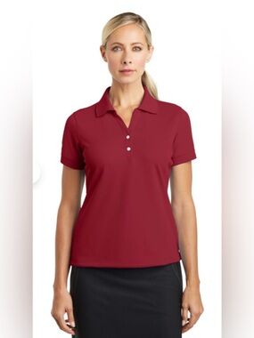 Nike Golf Women's Golf Burgundy Short Sleeve Polo Medium